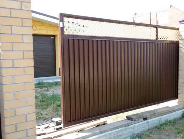 Эстетика и Надежность: Ворота Grand Line для Вашего Дома в Лабинске от 36563 руб